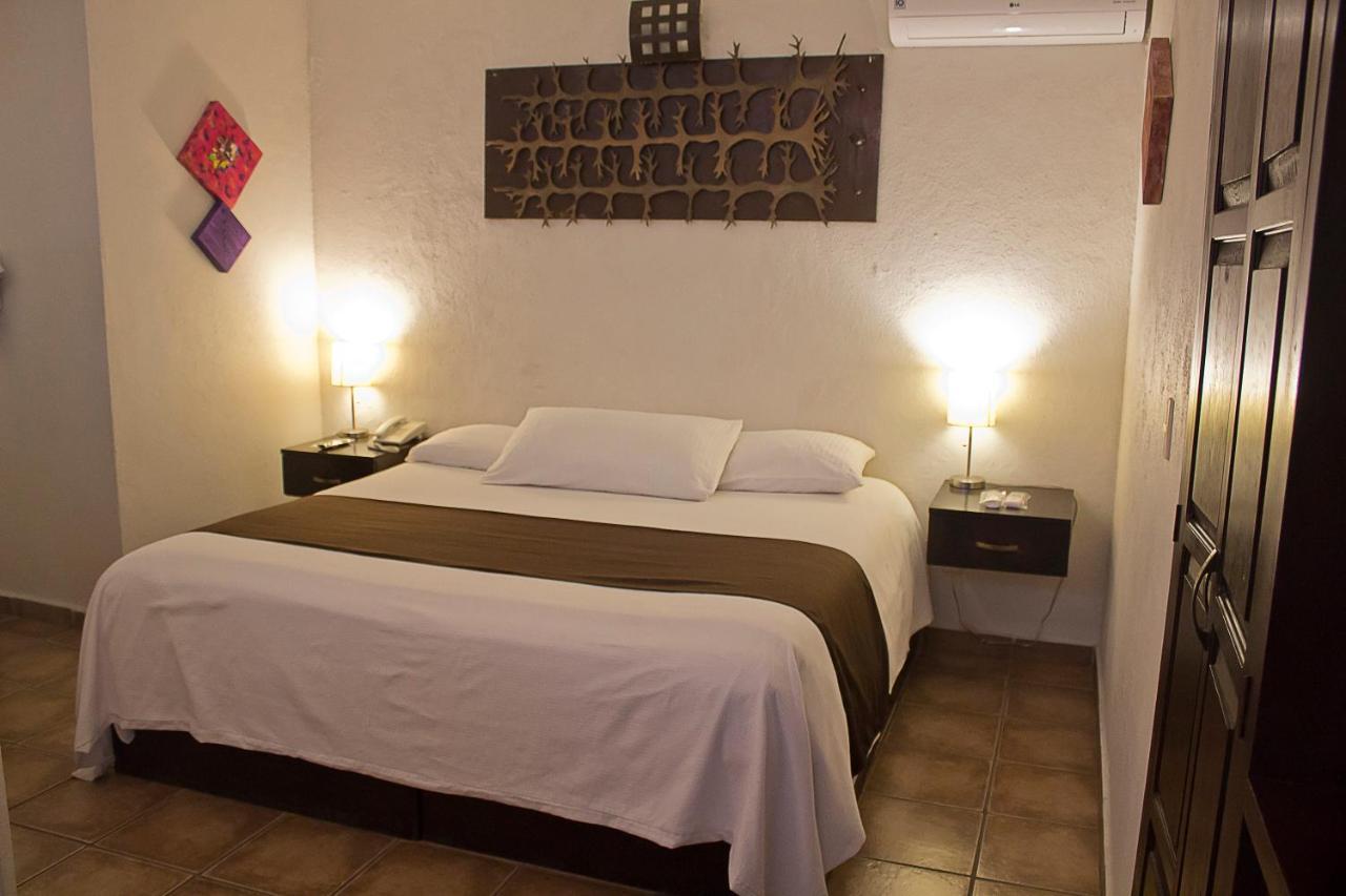 Hotel Suites Sofia Querétaro Εξωτερικό φωτογραφία