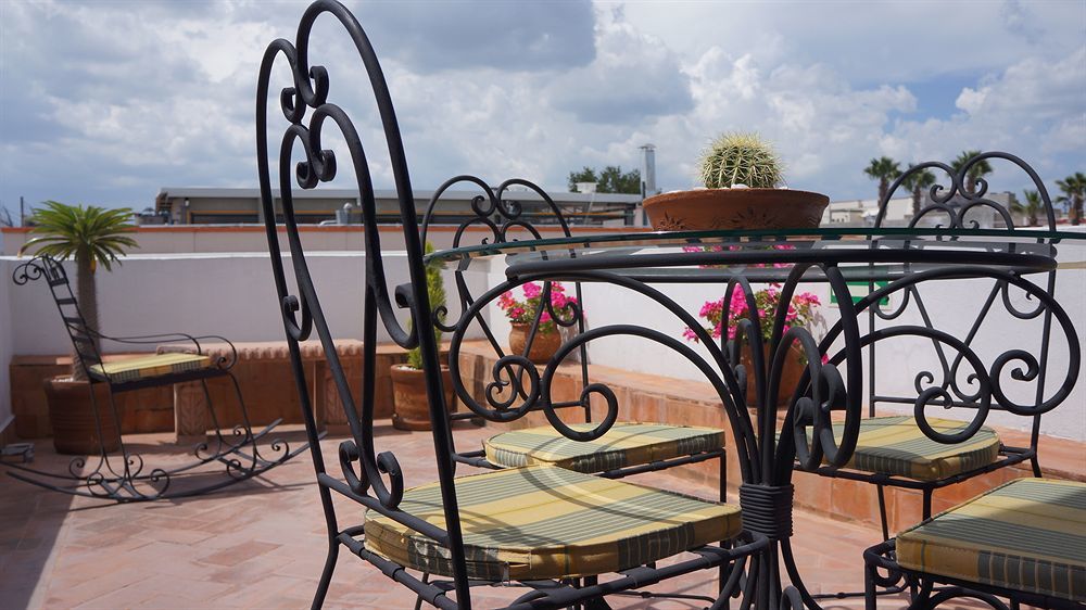 Hotel Suites Sofia Querétaro Εξωτερικό φωτογραφία